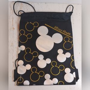 Disney NWT Mickey Mouse Black Gold White Drawstring Backpack Child Bag Tote Gift